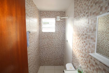 Casa à venda com 300m², 2 quartos e 2 vagasBanheiro