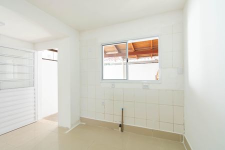 Casa de condomínio à venda com 86m², 2 quartos e 2 vagas Casa de condomínio à venda com 86m², 2 quartos e 2 vagasCozinha