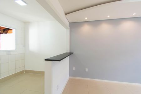 Casa de condomínio à venda com 86m², 2 quartos e 2 vagas Casa de condomínio à venda com 86m², 2 quartos e 2 vagasCozinha