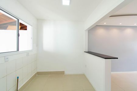Casa de condomínio à venda com 86m², 2 quartos e 2 vagas Casa de condomínio à venda com 86m², 2 quartos e 2 vagasCozinha