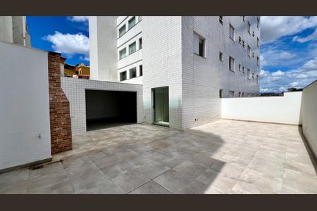 Apartamento à venda com 185m², 2 quartos e 2 vagas Apartamento à venda com 185m², 2 quartos e 2 vagasárea privativa