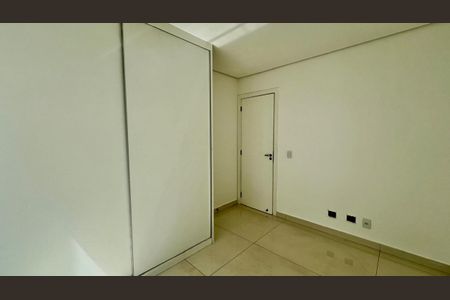 Apartamento à venda com 185m², 2 quartos e 2 vagas Apartamento à venda com 185m², 2 quartos e 2 vagasquarto