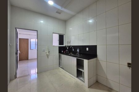 Casa de condomínio à venda com 105m², 2 quartos e 1 vagaCozinha