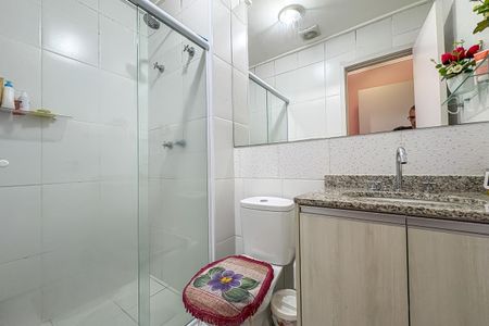 Apartamento à venda com 81m², 3 quartos e 2 vagas Apartamento à venda com 81m², 3 quartos e 2 vagasBanheiro da Suíte