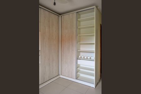 Casa à venda com 180m², 3 quartos e 2 vagas Casa à venda com 180m², 3 quartos e 2 vagasSuíte 2