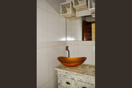 Casa à venda com 180m², 3 quartos e 2 vagas Casa à venda com 180m², 3 quartos e 2 vagasBanheiro da Suíte 2