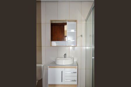 Casa à venda com 180m², 3 quartos e 2 vagas Casa à venda com 180m², 3 quartos e 2 vagasBanheiro da Suíte 1