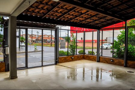 Casa à venda com 180m², 3 quartos e 2 vagas Casa à venda com 180m², 3 quartos e 2 vagasÁrea Gourmet