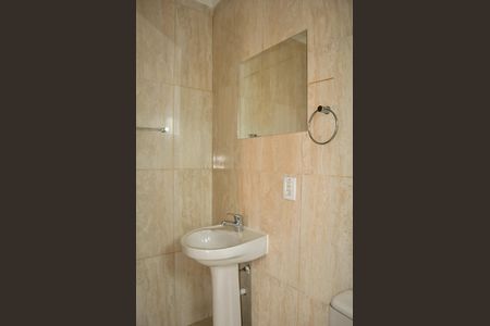 Casa à venda com 180m², 3 quartos e 2 vagas Casa à venda com 180m², 3 quartos e 2 vagasBanheiro da Suíte 3