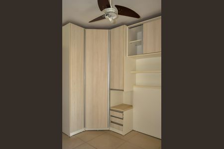 Casa à venda com 180m², 3 quartos e 2 vagas Casa à venda com 180m², 3 quartos e 2 vagasSuíte 1