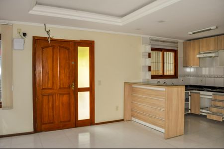 Casa à venda com 180m², 3 quartos e 2 vagas Casa à venda com 180m², 3 quartos e 2 vagasSala