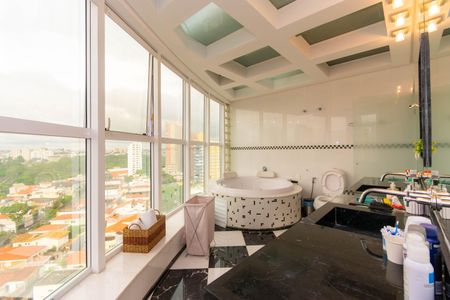 Apartamento à venda com 420m², 4 quartos e 6 vagasBanheiro da Suíte 4