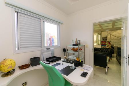 Apartamento à venda com 420m², 4 quartos e 6 vagasEscritório