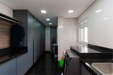 Apartamento à venda com 420m², 4 quartos e 6 vagasÁrea de Serviço