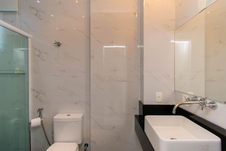 Apartamento à venda com 420m², 4 quartos e 6 vagasBanheiro da Suíte 1