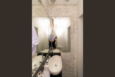 Apartamento à venda com 420m², 4 quartos e 6 vagasLavabo de Serviço