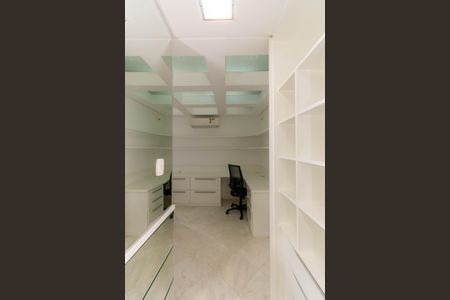 Apartamento à venda com 420m², 4 quartos e 6 vagasSuíte 1