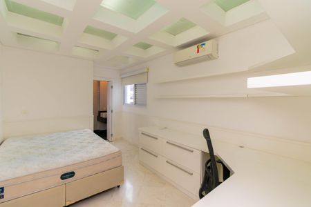 Apartamento à venda com 420m², 4 quartos e 6 vagasSuíte 1
