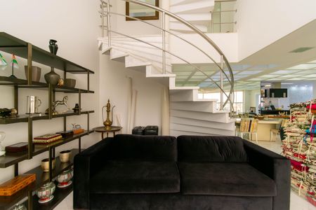 Apartamento à venda com 420m², 4 quartos e 6 vagasSala