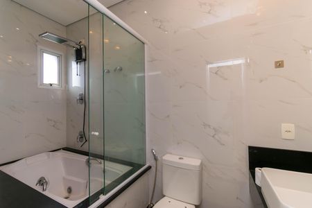 Apartamento à venda com 420m², 4 quartos e 6 vagasBanheiro da Suíte 3