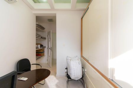 Apartamento à venda com 420m², 4 quartos e 6 vagasSuíte 2