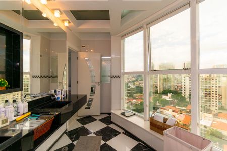 Apartamento à venda com 420m², 4 quartos e 6 vagasBanheiro da Suíte 4