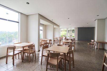 Apartamento à venda com 93m², 3 quartos e 2 vagas Apartamento à venda com 93m², 3 quartos e 2 vagasÁrea comum - Salão de festas