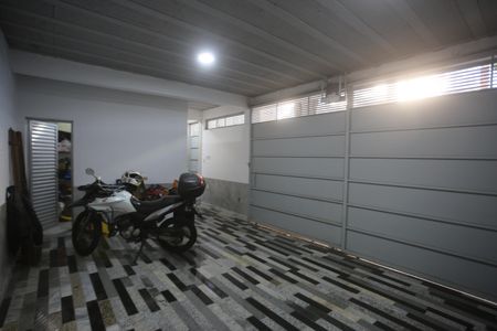 Casa à venda com 370m², 4 quartos e 3 vagasGaragem