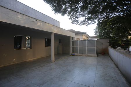 Casa à venda com 370m², 4 quartos e 3 vagasÁrea comum
