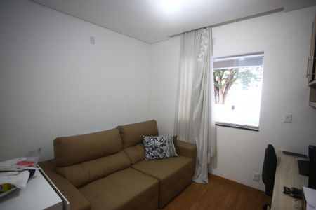 Casa à venda com 370m², 4 quartos e 3 vagasQuarto 2