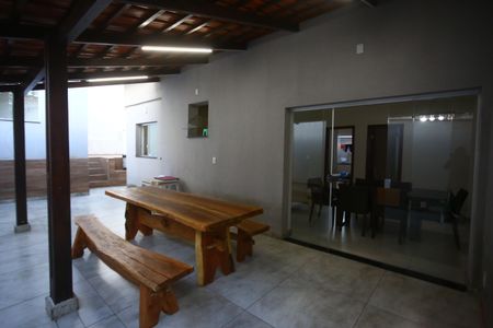 Casa à venda com 370m², 4 quartos e 3 vagasÁrea comum