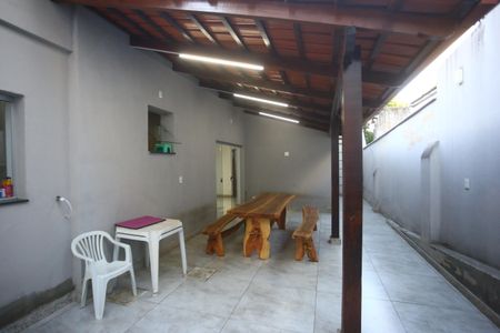 Casa à venda com 370m², 4 quartos e 3 vagasÁrea comum