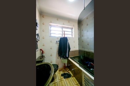 Casa à venda com 170m², 3 quartos e 2 vagas Casa à venda com 170m², 3 quartos e 2 vagasBanheiro da suíte 02