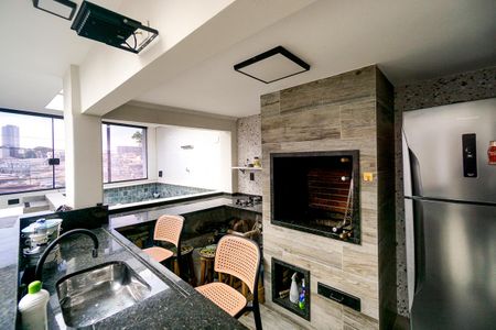 Casa à venda com 170m², 3 quartos e 2 vagas Casa à venda com 170m², 3 quartos e 2 vagasChurrasqueira