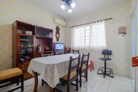 Casa à venda com 272m², 3 quartos e 3 vagasCopa