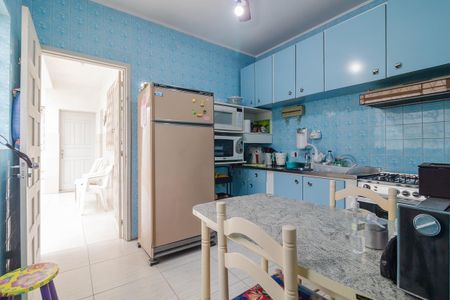 Casa à venda com 272m², 3 quartos e 3 vagasCozinha