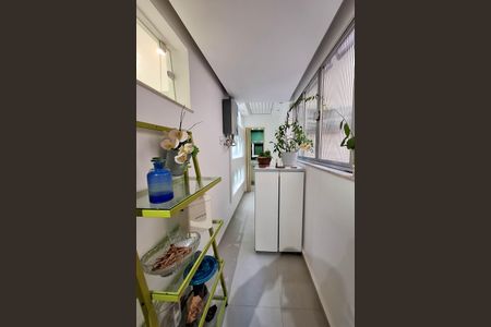 Apartamento à venda com 120m², 3 quartos e sem vagaÁrea de Serviço