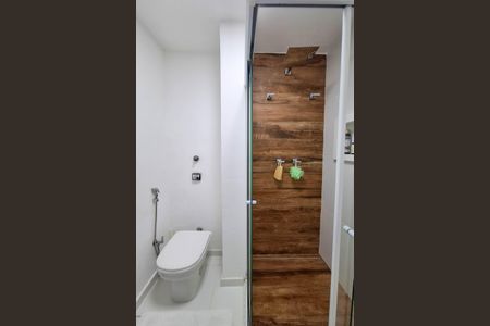 Apartamento à venda com 120m², 3 quartos e sem vagaBanheiro Social