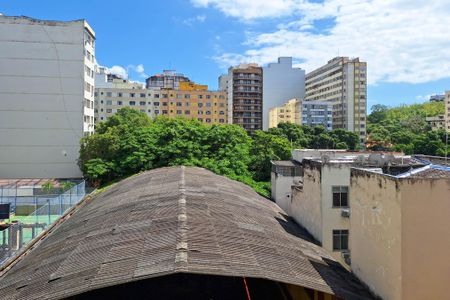 Apartamento à venda com 120m², 3 quartos e sem vagaSala