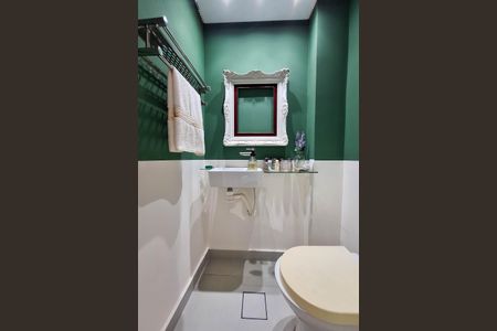 Apartamento à venda com 120m², 3 quartos e sem vagaBanheiro de serviço