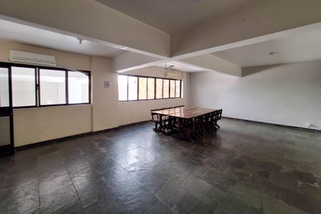 Apartamento à venda com 120m², 3 quartos e sem vagaÁrea comum