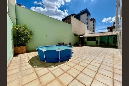 Apartamento à venda com 320m², 4 quartos e 4 vagas