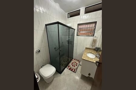 Casa à venda com 237m², 3 quartos e 4 vagas