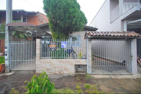 Casa à venda com 110m², 2 quartos e 1 vagaFachada