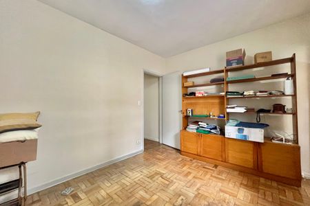 Casa à venda com 260m², 5 quartos e 2 vagas Casa à venda com 260m², 5 quartos e 2 vagasQuarto 1