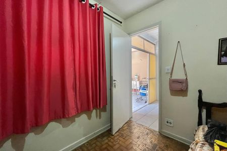Casa à venda com 260m², 5 quartos e 2 vagas Casa à venda com 260m², 5 quartos e 2 vagasQuarto de Serviço