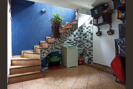Casa à venda com 132m², 3 quartos e 5 vagas Casa à venda com 132m², 3 quartos e 5 vagasGaragem