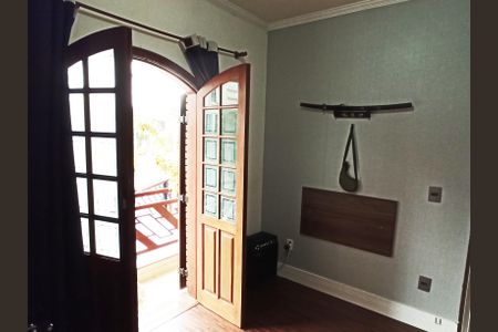 Casa à venda com 132m², 3 quartos e 5 vagas Casa à venda com 132m², 3 quartos e 5 vagasQuarto 02