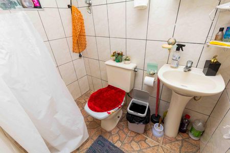 Casa à venda com 120m², 2 quartos e 3 vagas Casa à venda com 120m², 2 quartos e 3 vagasBanheiro 2