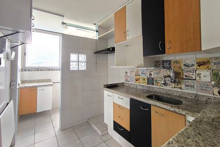 Apartamento à venda com 98m², 3 quartos e 1 vagaCozinha